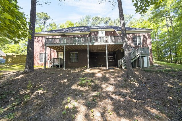 426 Northlake Drive, Cataula, GA 31804