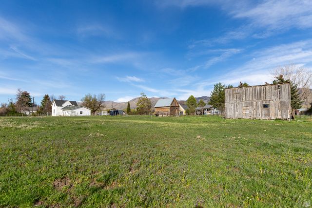 9205 S 100 E, Paradise, UT 84328