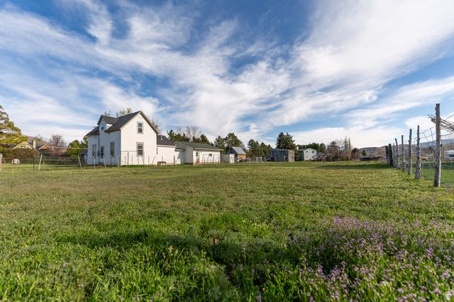 9205 S 100 E, Paradise, UT 84328