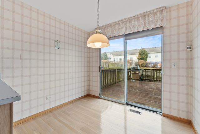 1150 Coventry Lane, Bolingbrook, IL 60440