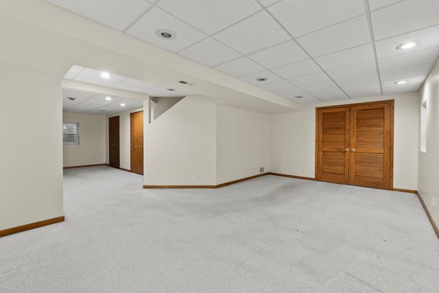 1150 Coventry Lane, Bolingbrook, IL 60440