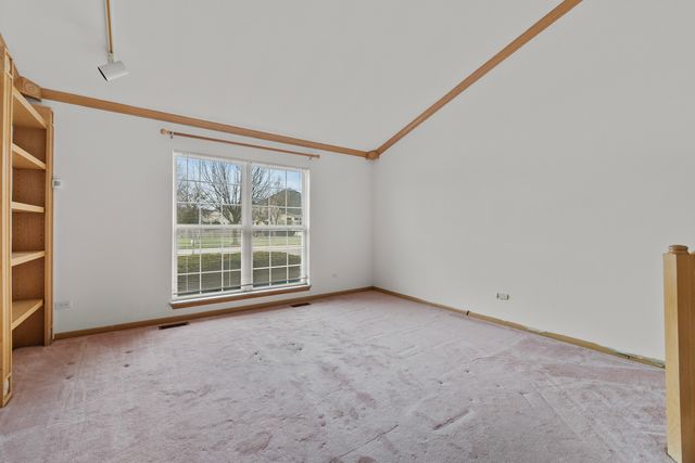 1150 Coventry Lane, Bolingbrook, IL 60440