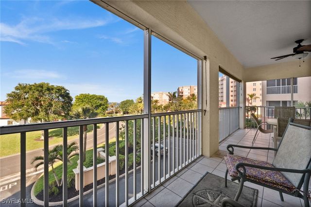 14819 Laguna DR 203, Fort Myers, FL 33908