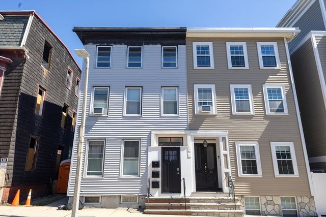 13 Vinton St 3, Boston, MA 02127