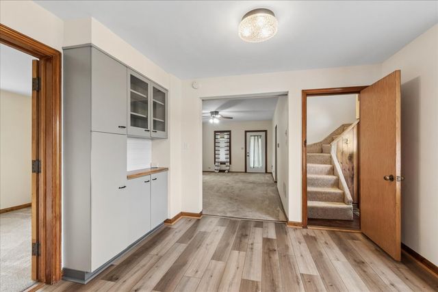 10808 N Woodstock Street, Huntley, IL 60142