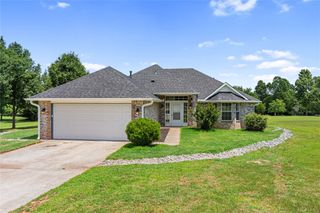 2719 NW 30th Street, Newcastle, OK 73065