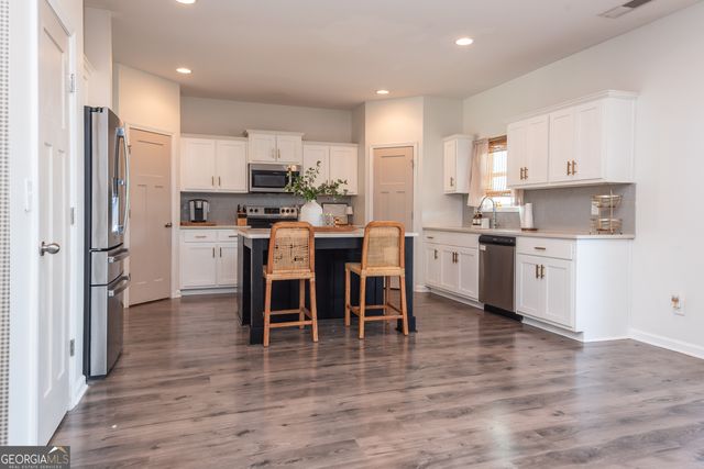 116 Sandalwood Drive, Carrollton, GA 30117