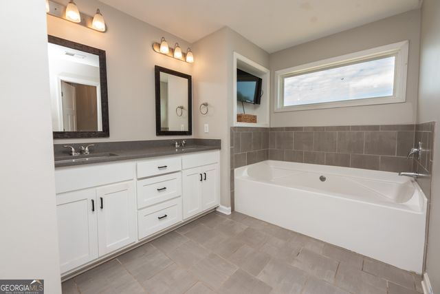 116 Sandalwood Drive, Carrollton, GA 30117