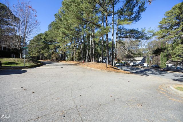 5544 Sharpe Drive, Raleigh, NC 27612