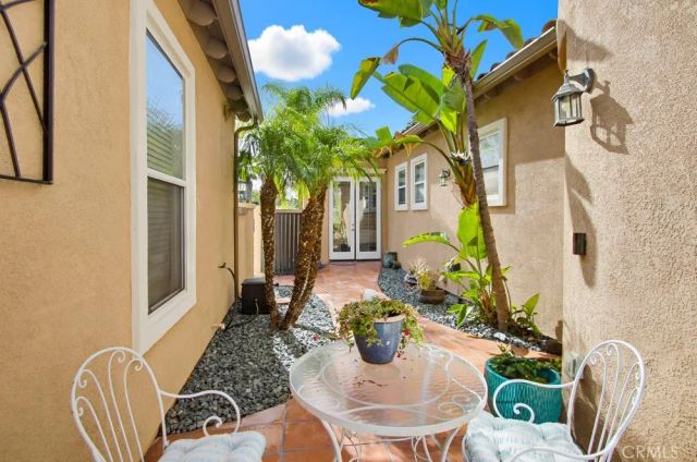 26161 Wyndemere Court, Escondido, CA 92026