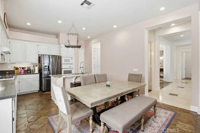 26161 Wyndemere Court, Escondido, CA 92026