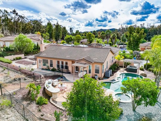 26161 Wyndemere Court, Escondido, CA 92026