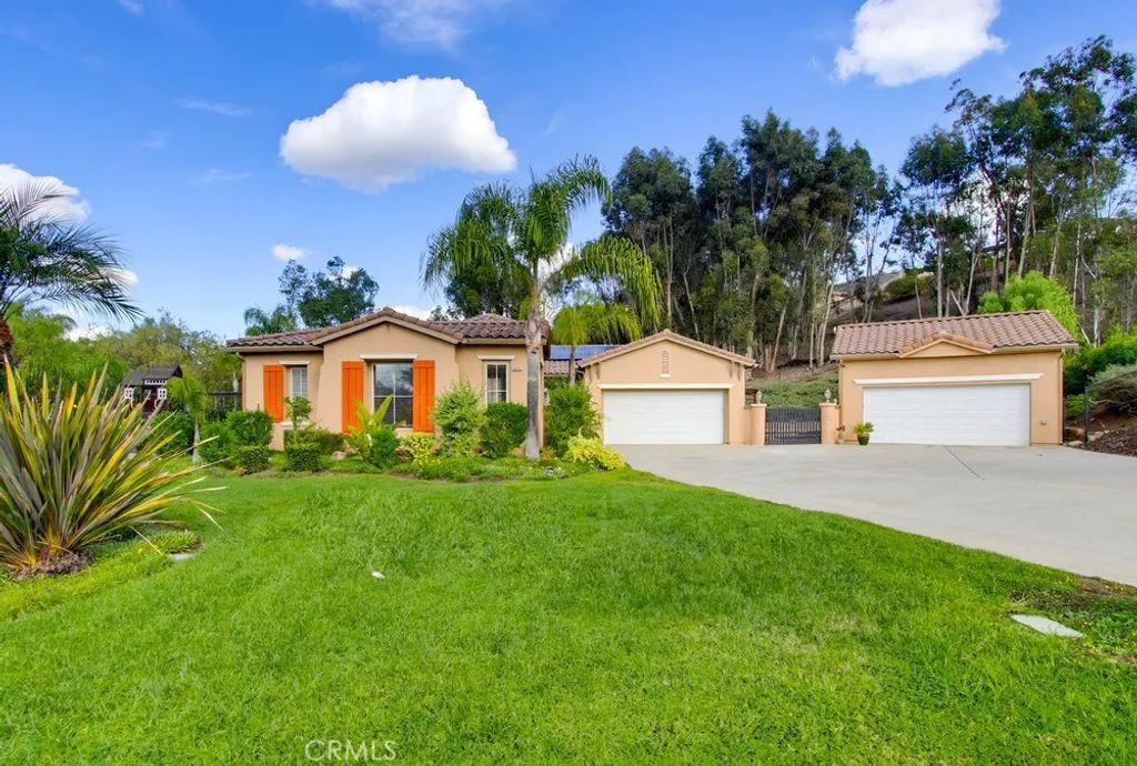 26161 Wyndemere Court, Escondido, CA 92026