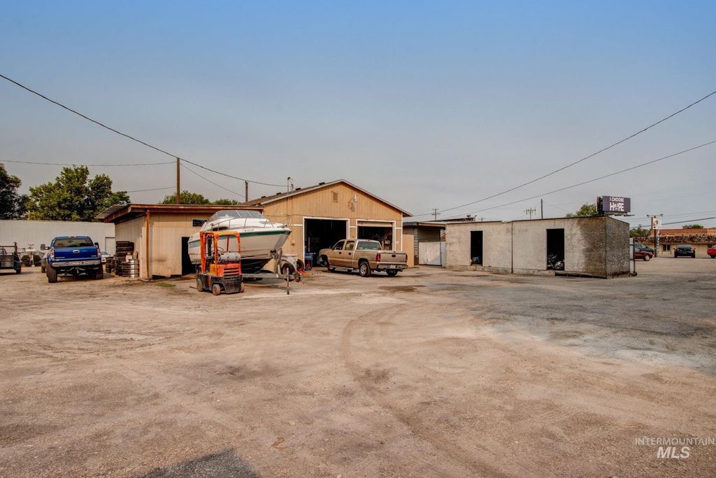 1647 Garrity Blvd, Nampa, ID 83687 photo 14