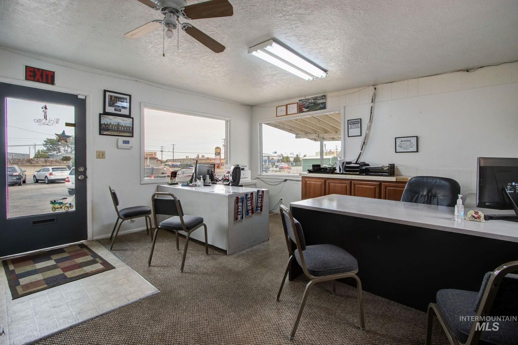 1647 Garrity Blvd, Nampa, ID 83687 photo 8