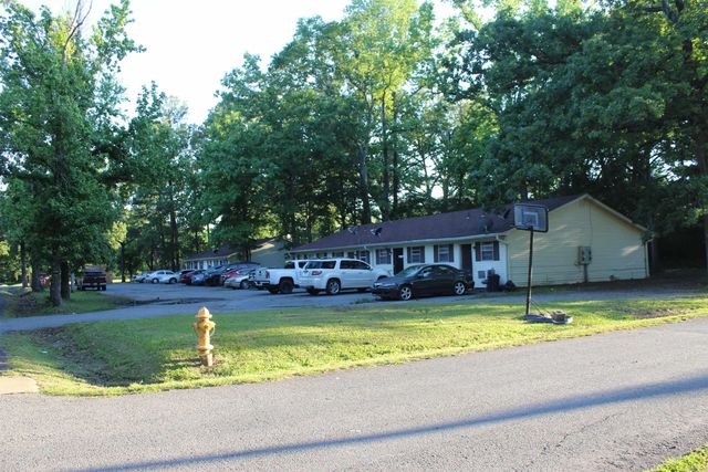 1600 N Lane Street, Pine Bluff, AR 71602