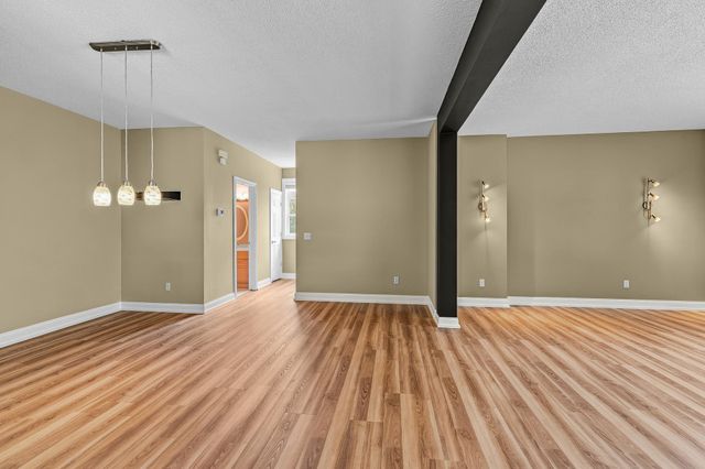 416 Duke Street, Saint Paul, MN 55102