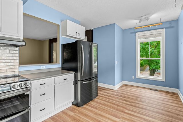 416 Duke Street, Saint Paul, MN 55102