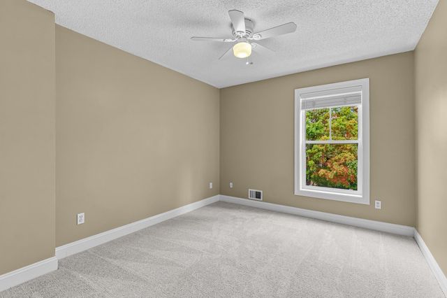 416 Duke Street, Saint Paul, MN 55102