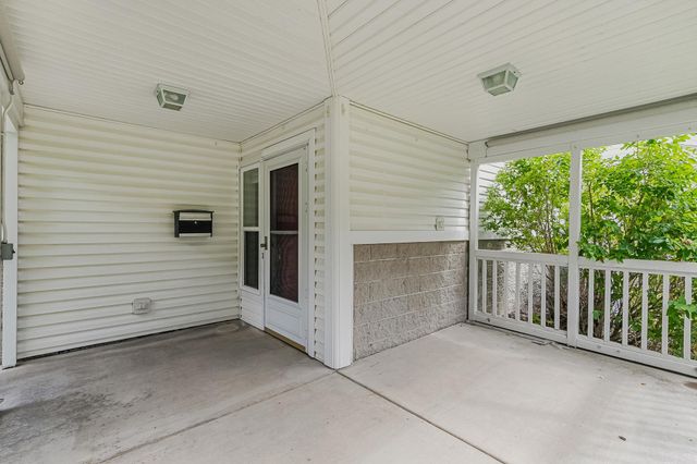 416 Duke Street, Saint Paul, MN 55102