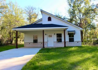 1610 W Barrett, Tyler, TX 75702