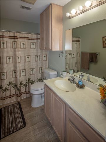 13954 Seafarer Dr, Corpus Christi, TX 78418