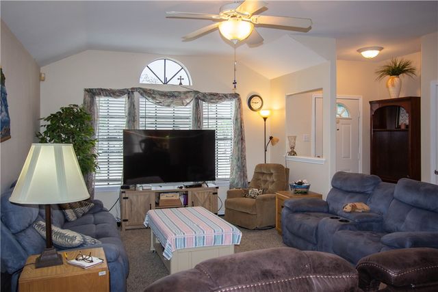 13954 Seafarer Dr, Corpus Christi, TX 78418