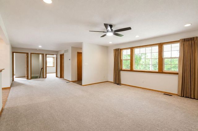 12596 SW 91st St, Andover, KS 67002