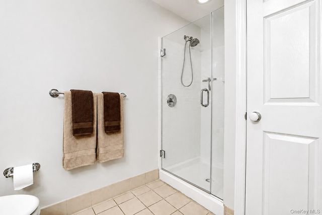 300 Mamaroneck Avenue 328, White Plains, NY 10605