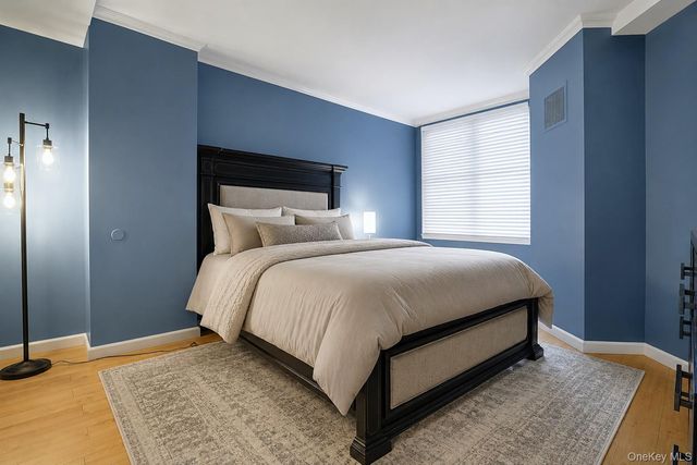 300 Mamaroneck Avenue 328, White Plains, NY 10605