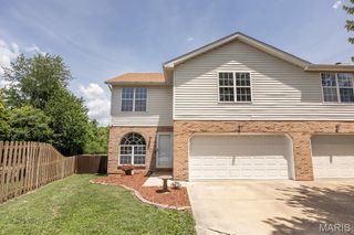 110 Clinton Hill Drive, Swansea, IL 62226