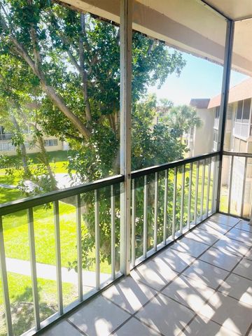 1550 NE 191st St 306, Miami, FL 33179