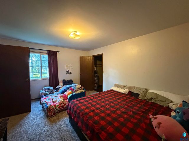 194 40th Ave Avenue, Hills, MN 56138