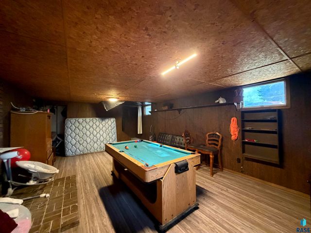 194 40th Ave Avenue, Hills, MN 56138