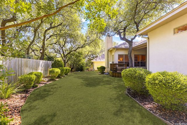 20914 Cactus Loop, San Antonio, TX 78258