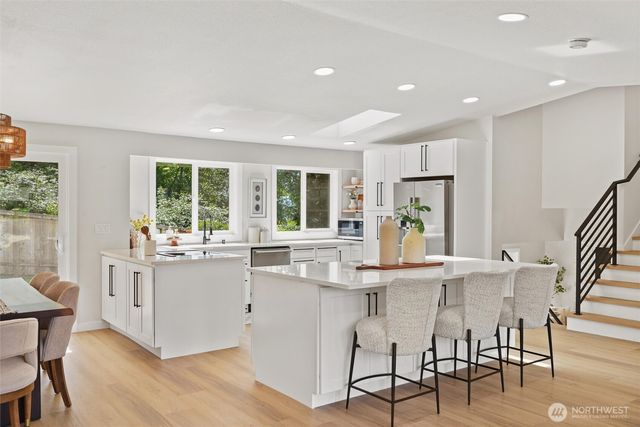 7087 45th Avenue W, Mukilteo, WA 98275