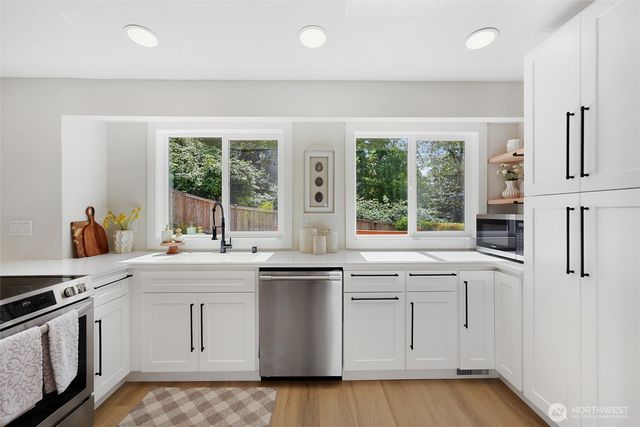 7087 45th Avenue W, Mukilteo, WA 98275