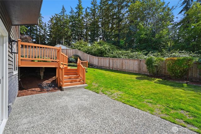 7087 45th Avenue W, Mukilteo, WA 98275