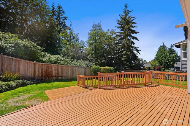 7087 45th Avenue W, Mukilteo, WA 98275