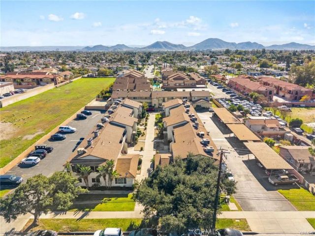 17425 Arrow 25, Fontana, CA 92335