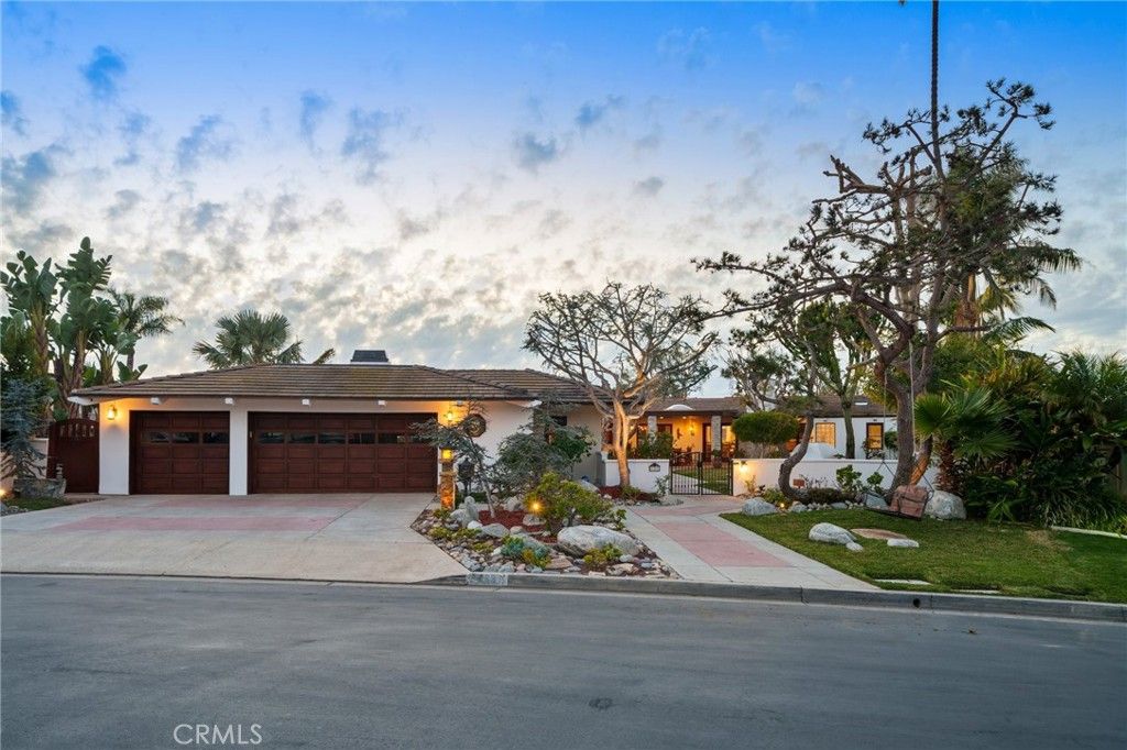 Image 1 of property listing at 183 Monarch Bay, Dana Point, CA 92629