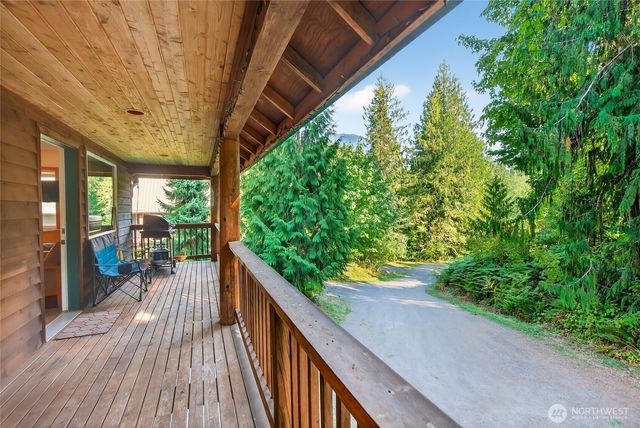 11062 Whistler Lane, Deming, WA 98244