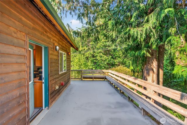 11062 Whistler Lane, Deming, WA 98244