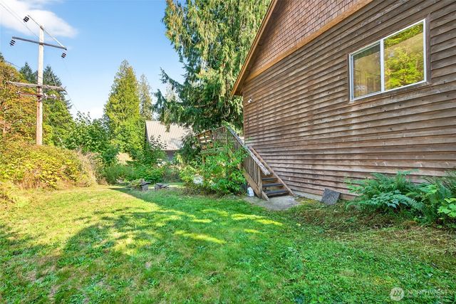 11062 Whistler Lane, Deming, WA 98244