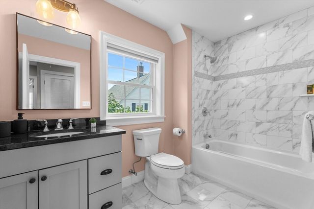 64 Garfield St A, Quincy, MA 02169