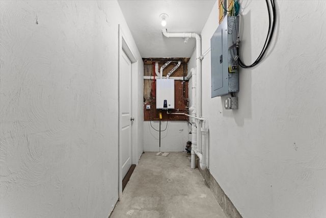 64 Garfield St A, Quincy, MA 02169