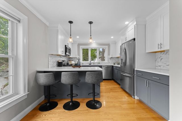 64 Garfield St A, Quincy, MA 02169