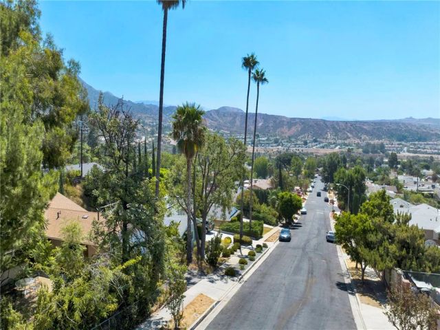 13724 Linfield, Sylmar, CA 91342