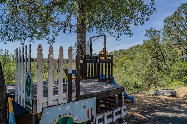 4043 Highway 49, Mokelumne Hill, CA 95245