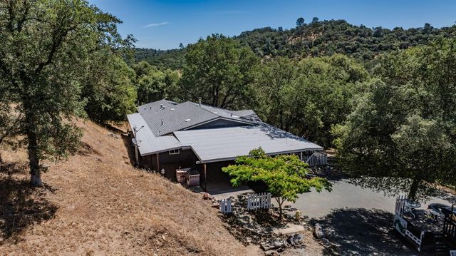4043 Highway 49, Mokelumne Hill, CA 95245